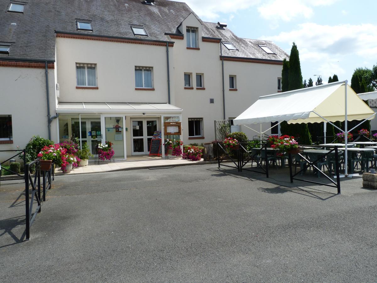 Hostellerie Du Chateau Saint-Pere-sur-Loire Dış mekan fotoğraf